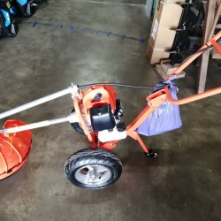 HAND PUSH BRUSH CUTTER STP652