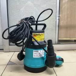 Submersible pump